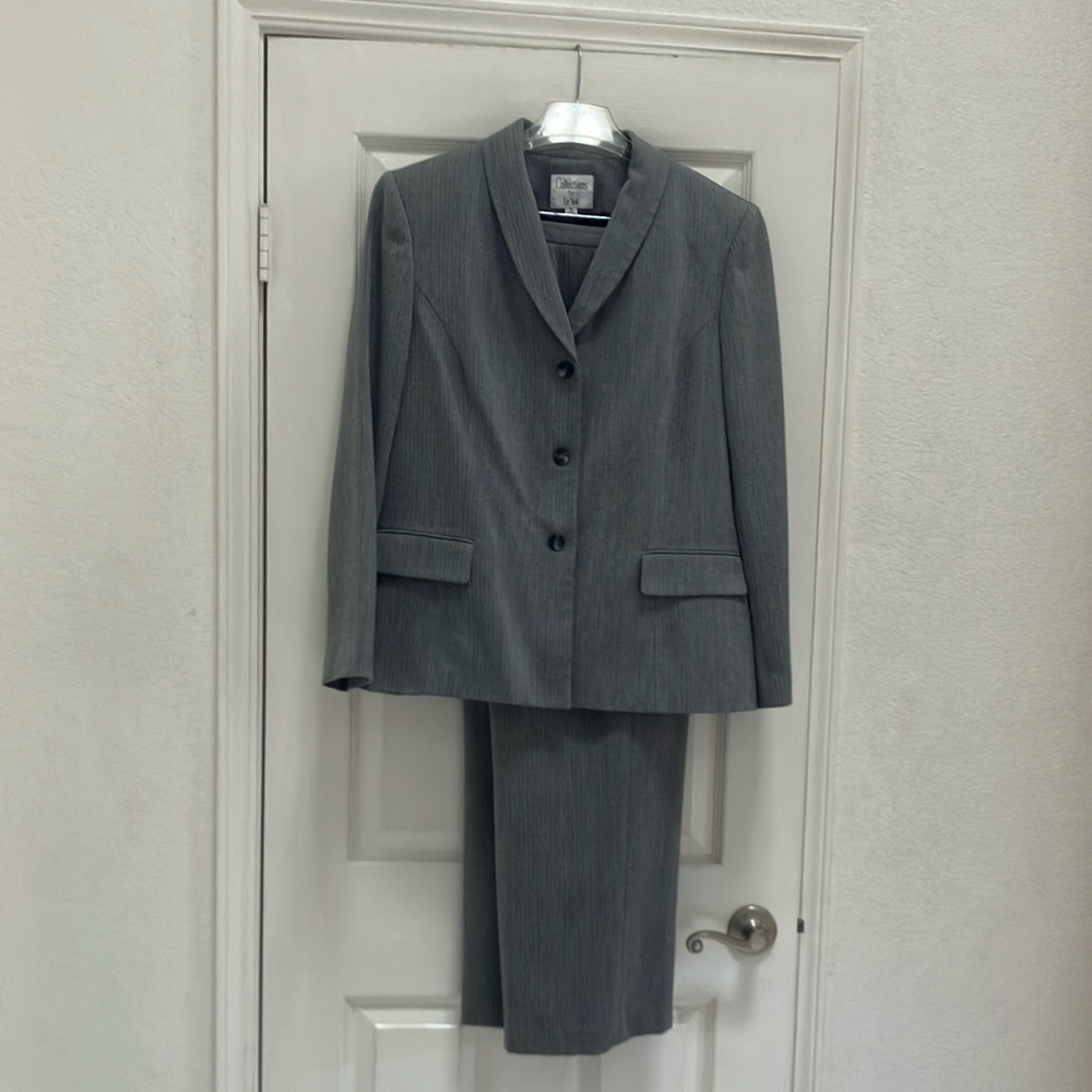 Size 16 Le Suit tweed suit
